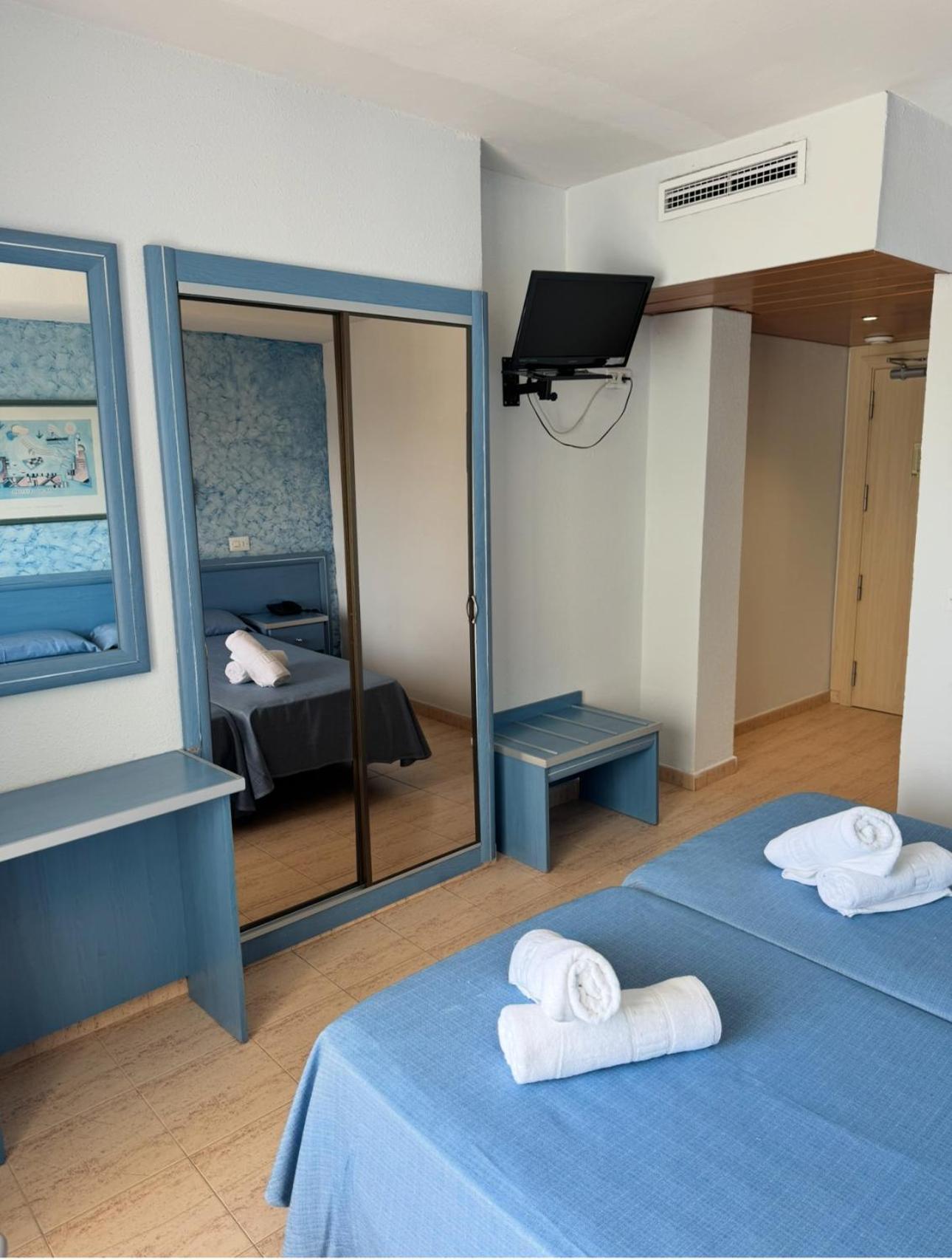 Quarto Twin